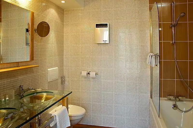 Hotel Tour Maje Rodez 3*,